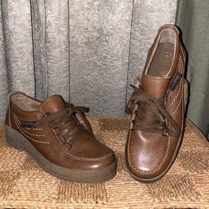 Schapuro Raccoon leather shoes size 38 (US size 7). New without box.